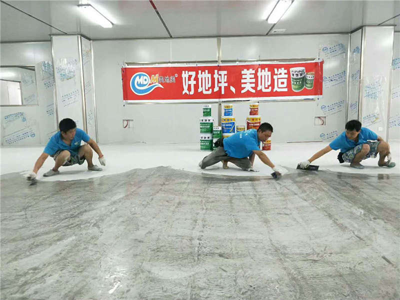 金剛砂耐磨地坪材料施工中，能這樣增強地坪的實用性