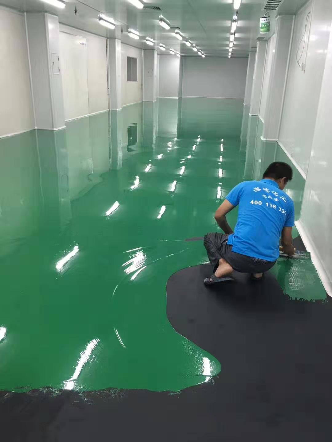 潮濕天里重慶地板漆廠家如何施工？